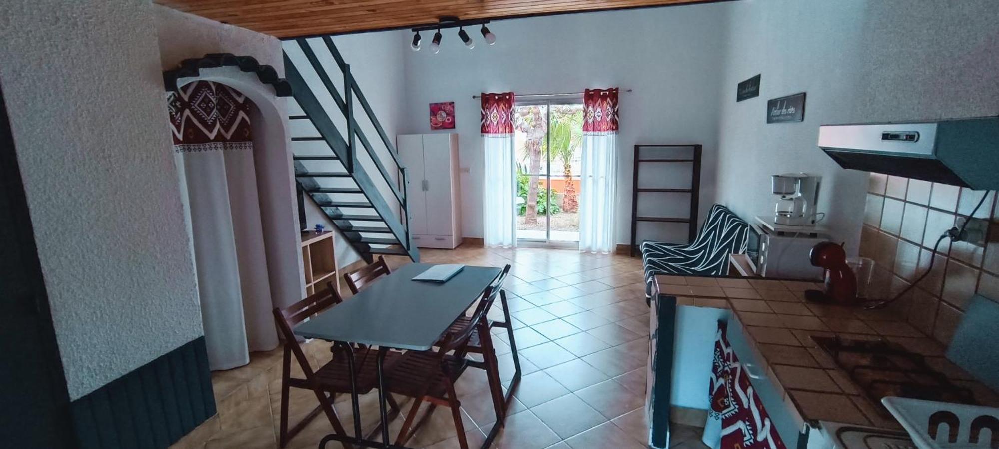 Gite La Capelle Roquefort Des Corbieres Sigean Narbonne Aude 外观 照片