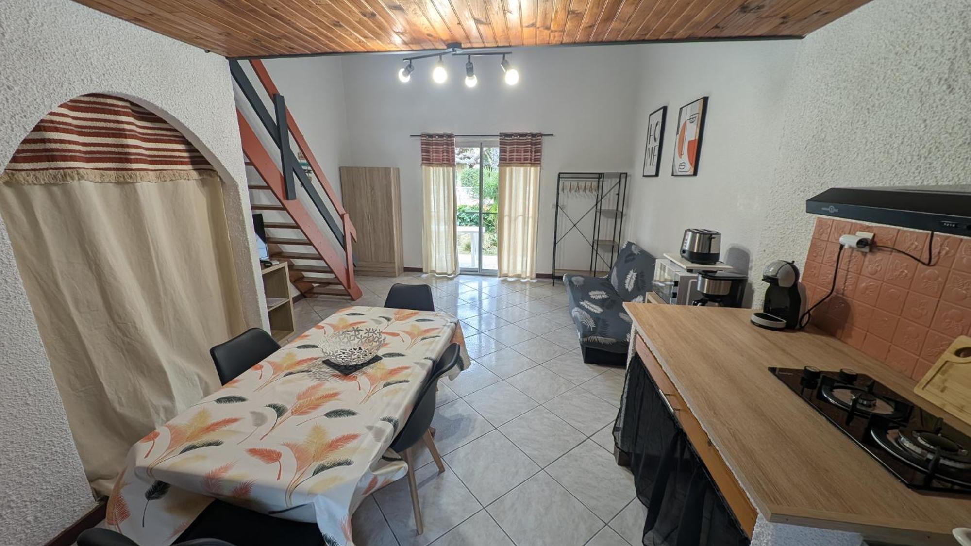 Gite La Capelle Roquefort Des Corbieres Sigean Narbonne Aude 客房 照片